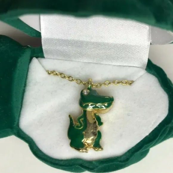 Vintage velvet alligator with gold tone alligator with rhinestone eye - Picture 2 of 9